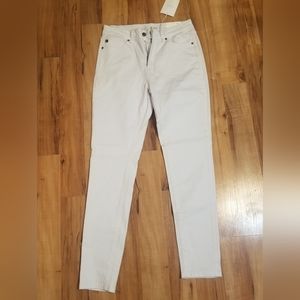 KanCan White Size 13 High Rise Super Skinny